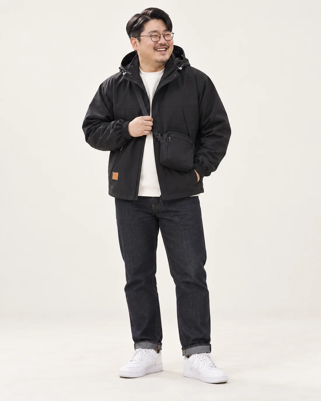 신발와 함께 입은 아이와 외출 코디