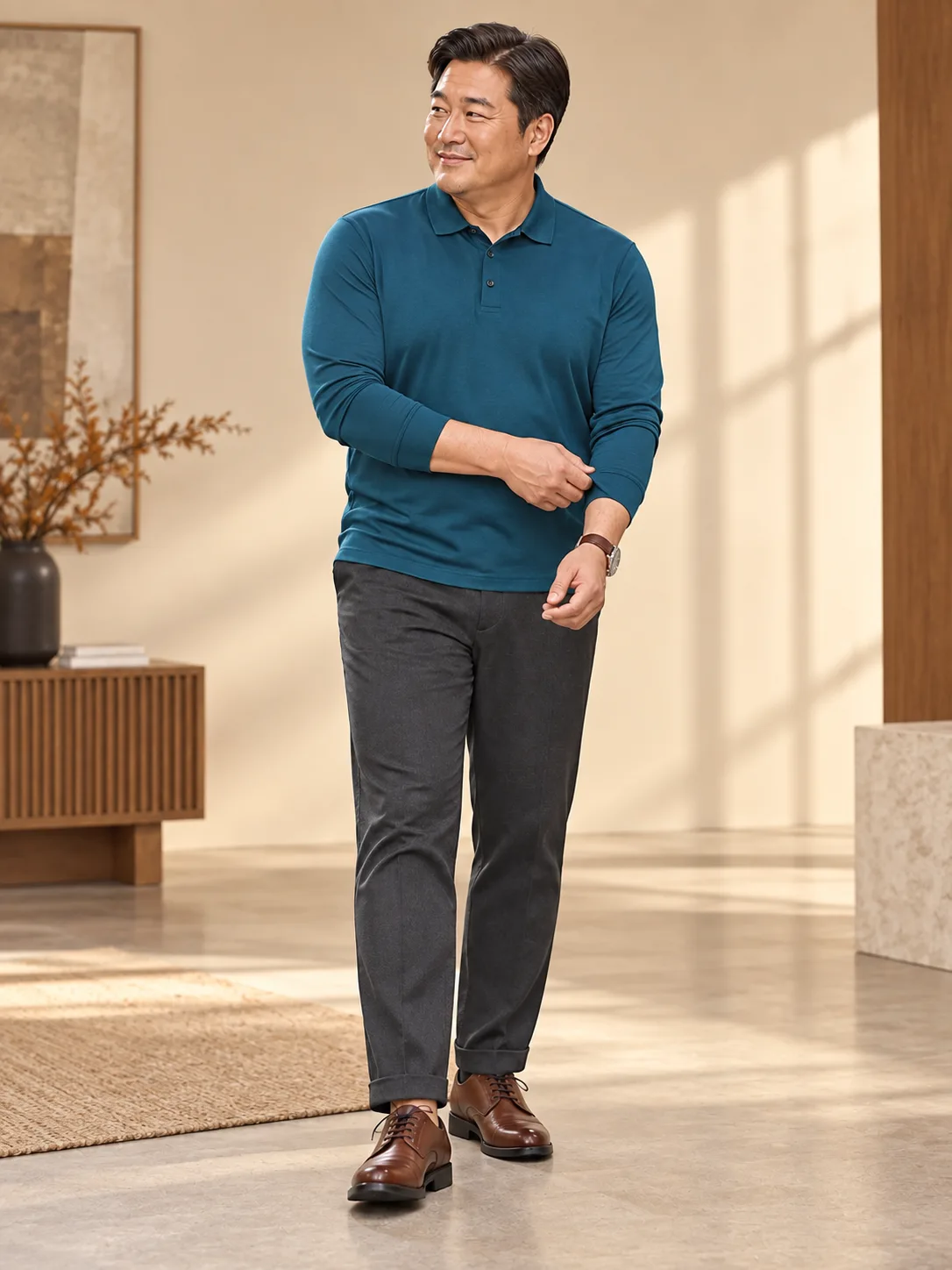 상의와 함께 입은 일상복 코디