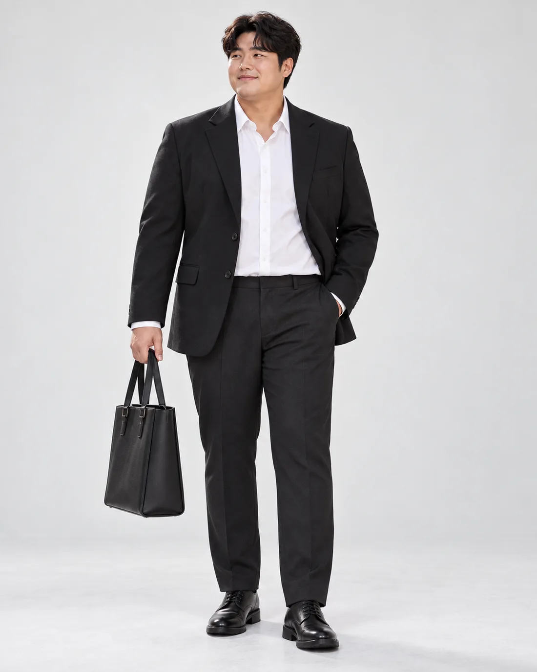 상의와 함께 입은 출근복 코디